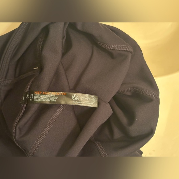 Free People FP Movement Resilience Flare Leggings
BLACK Size Large NWT - Picture 6 of 9